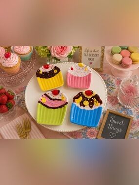 Set of 4 Ceramic Cupcake Dessert Plates Snack Plates Tidbit Dishes”